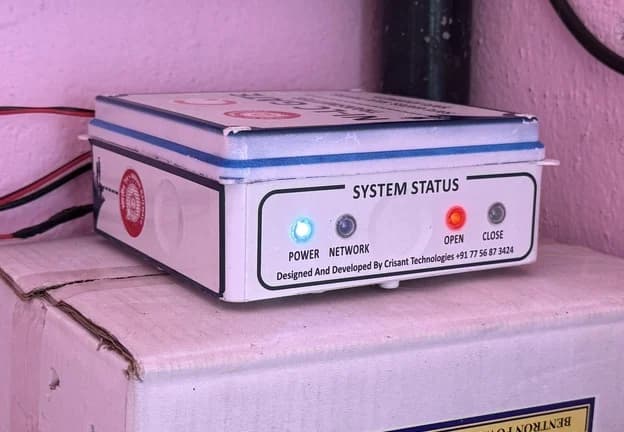 Sensor control unit at the Aliyabad LC gate installation